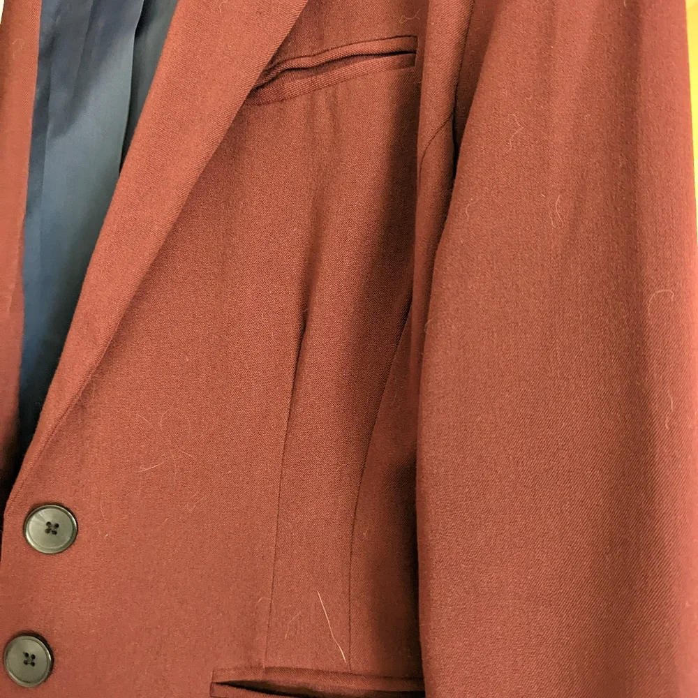 Blazer - Picture 4 of 4